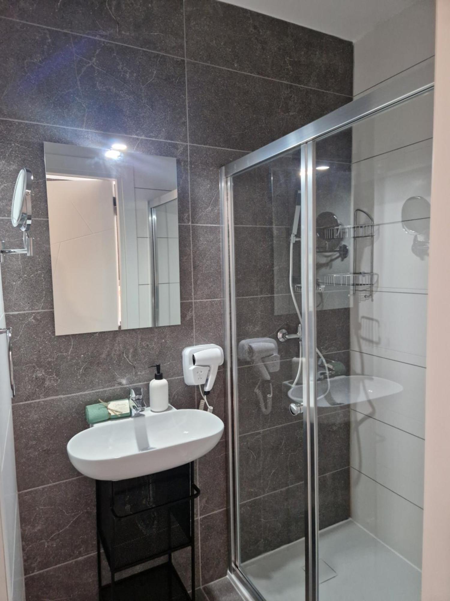 Korzo Suites Gzira Экстерьер фото