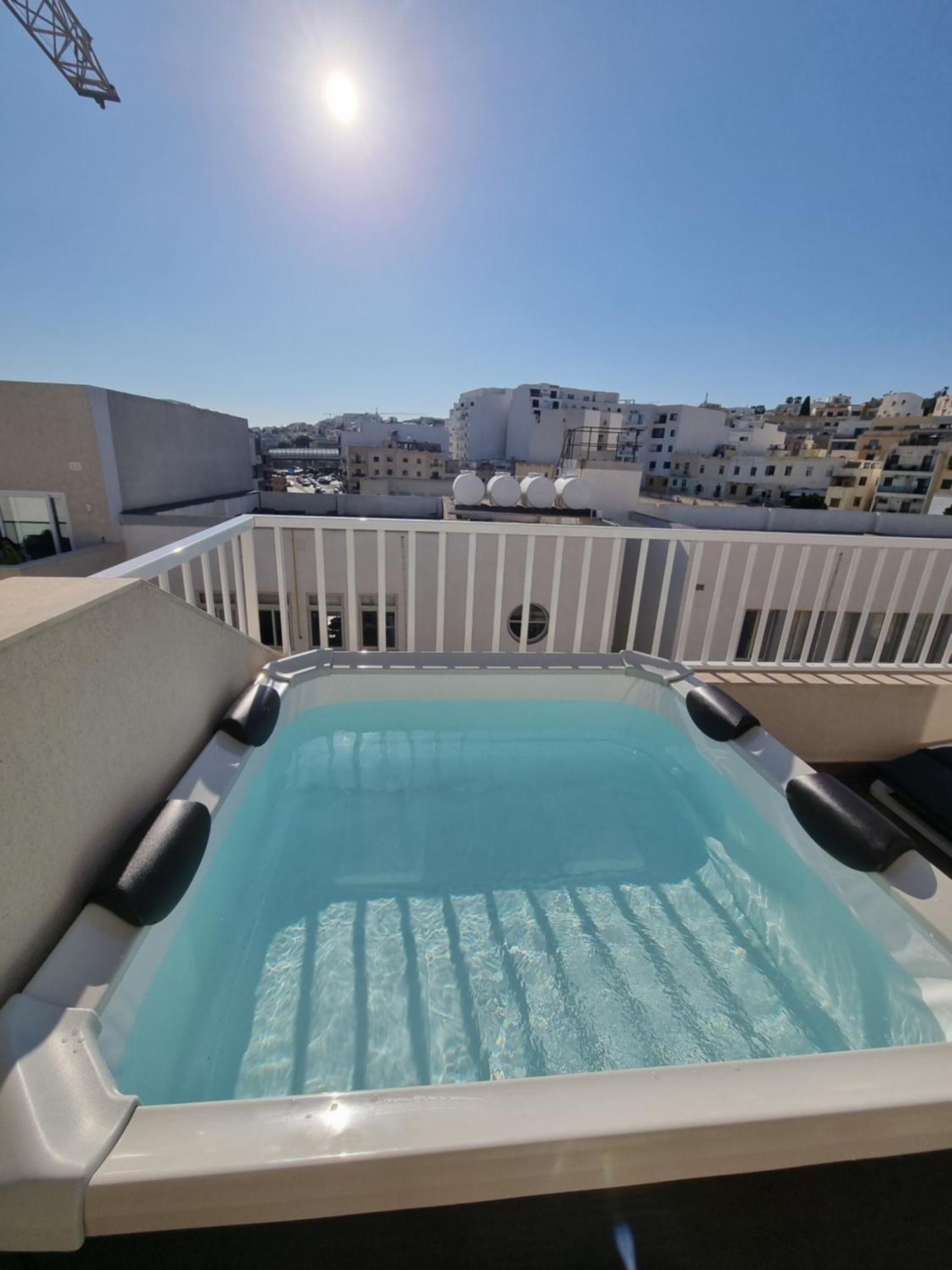 Korzo Suites Gzira Экстерьер фото