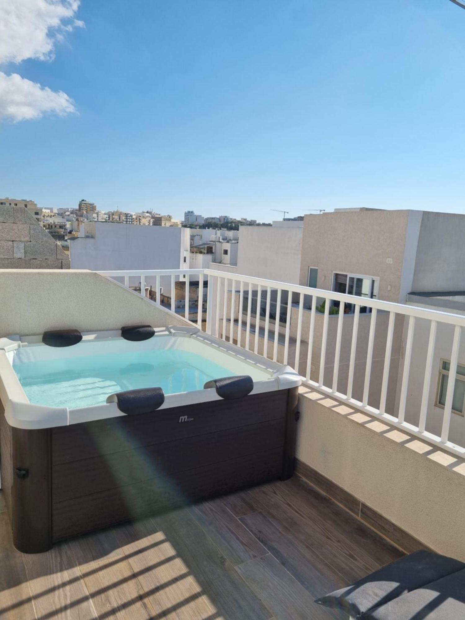 Korzo Suites Gzira Экстерьер фото